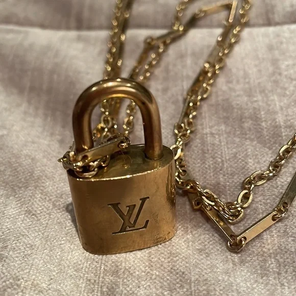 Louis Vuitton Lock Necklace - Picture 4 of 9